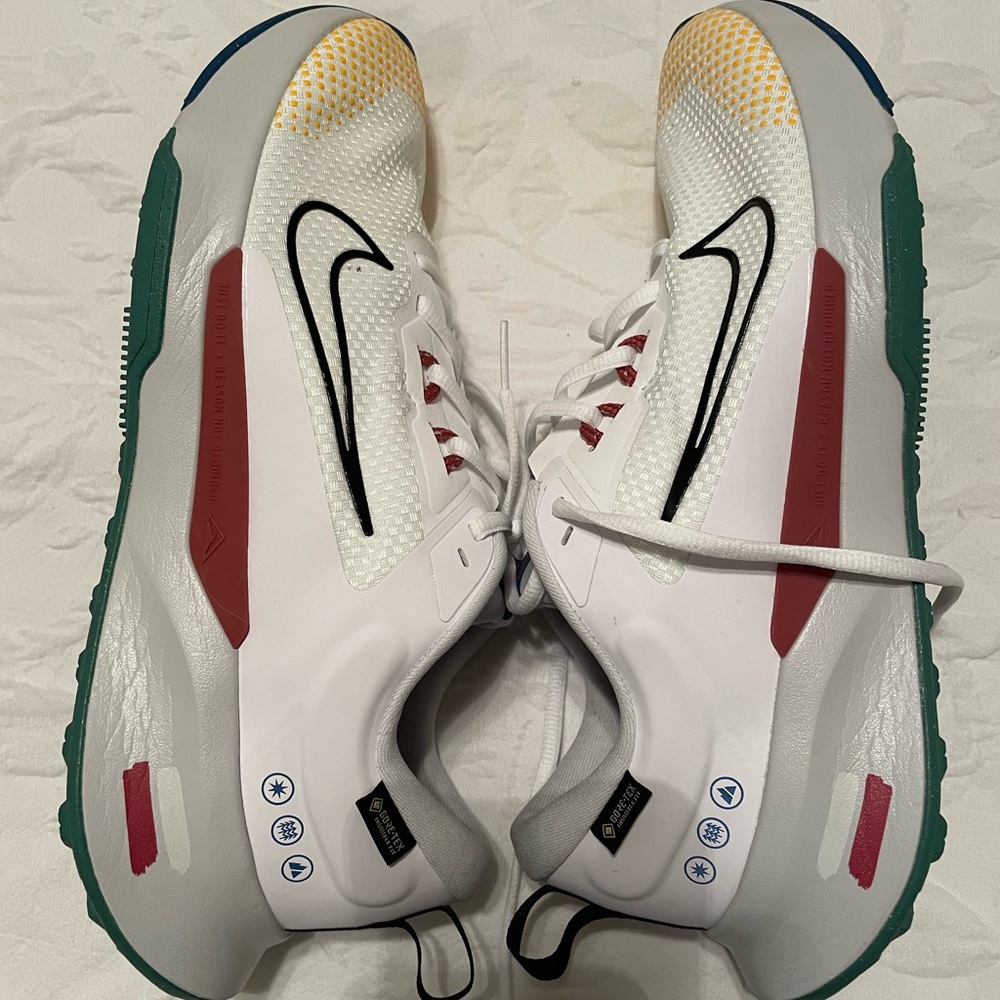 Men’s Nike juniper trail shoes
